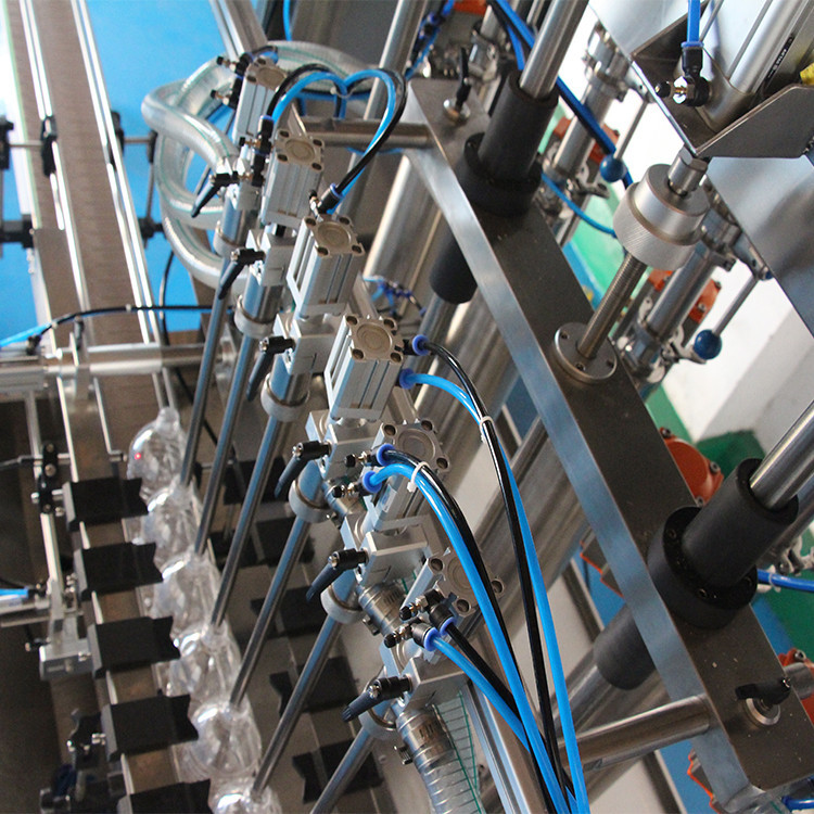 май құю машинасы